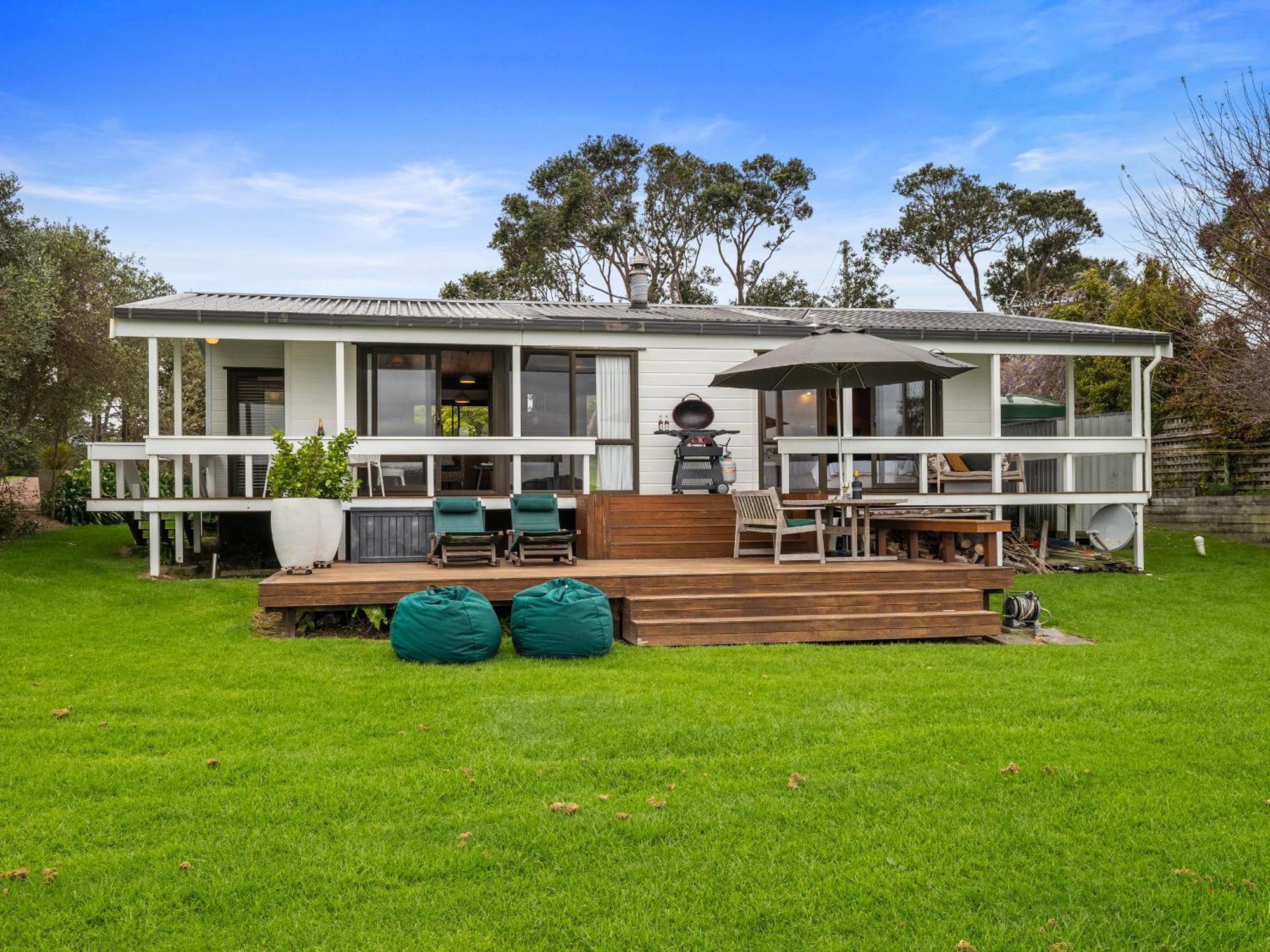 Peaceful Picnic Bay - Surfdale Holiday Home Exterior photo